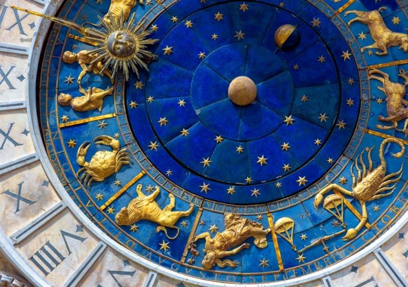 
Павел Глоба назвал знаки зодиака, для которых апрель 2021 года станет опасным месяцем                