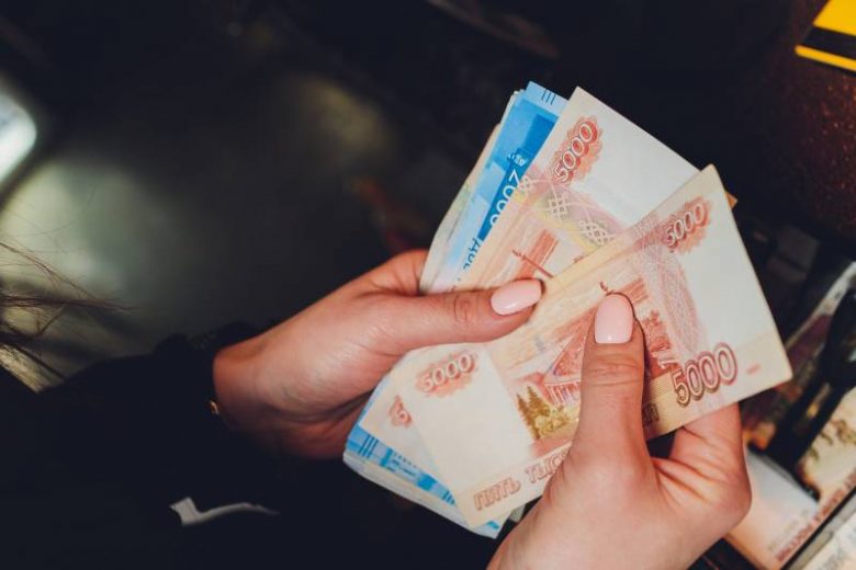 
Получить максимальное пособие по безработице сможет большее число россиян                