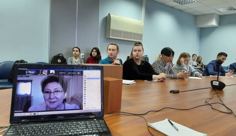 
Участники круглого стола обсудили взаимодействие неправительственных организаций России и Казахстана                