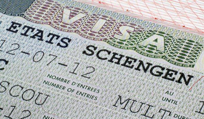 
Изменились правила оформления шенгенской визы для граждан РФ                