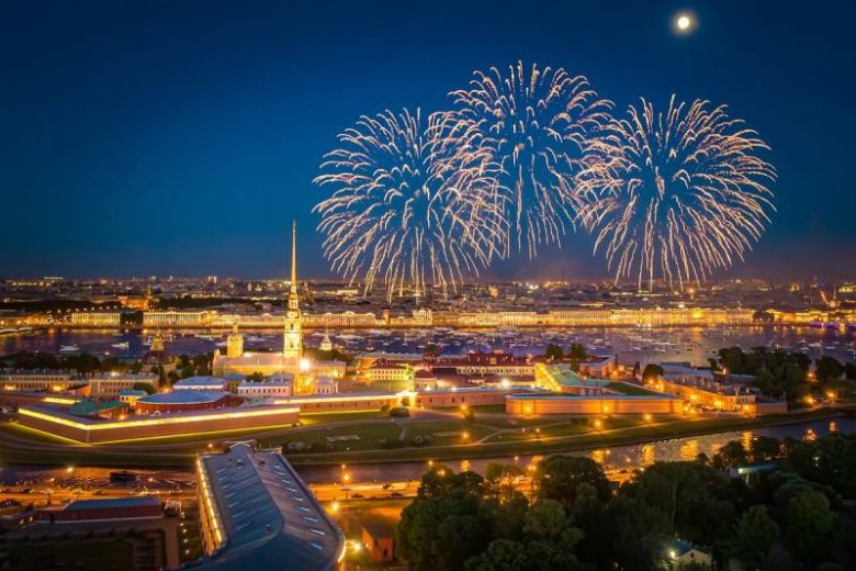 
Яркий и многогранный праздник: подробная программа мероприятий на День города Санкт-Петербурга в 2021 году                