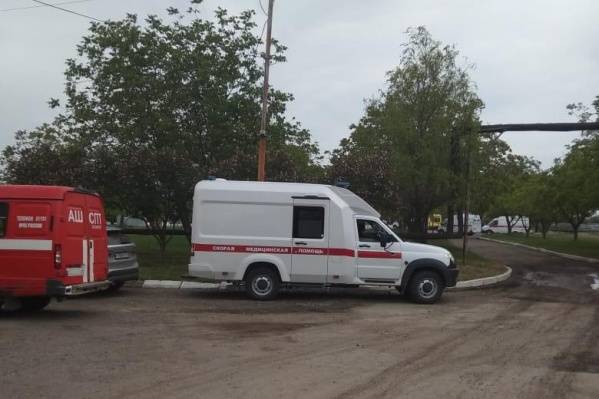 
Под Таганрогом произошла авария на очистных сооружениях, погибли 10 человек                
