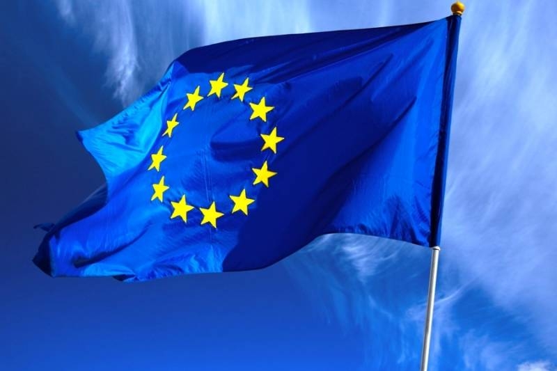 
ЕС ввел запрет на полеты над территорией Республики Беларусь                