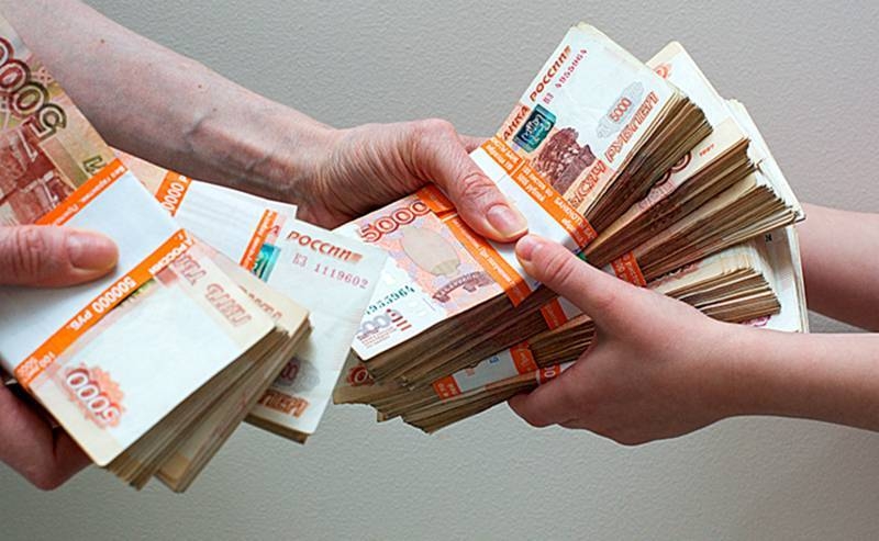 
Около двух миллионов россиян не забрали накопительные пенсии из ПФР                