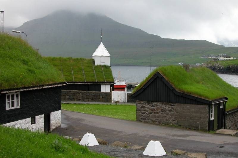 
Зачем скандинавам трава на доме: история «зеленых» крыш                
