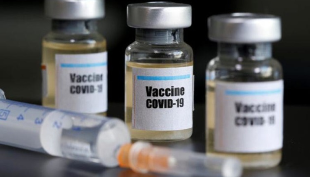 
Глава Минздрава РФ просит использовать маски после вакцинации от COVID-19                