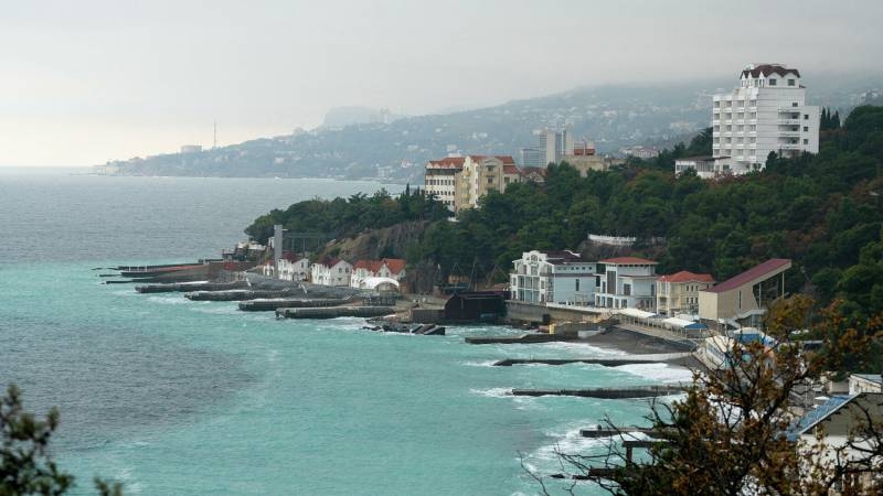 
В Крыму утвердили новые правила отдыха и въезда на полуостров летом 2021 года                