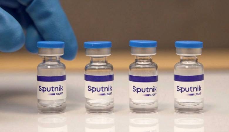 
Куда россияне могут ехать после вакцинации «Спутником-V», какие страны ее признали?                