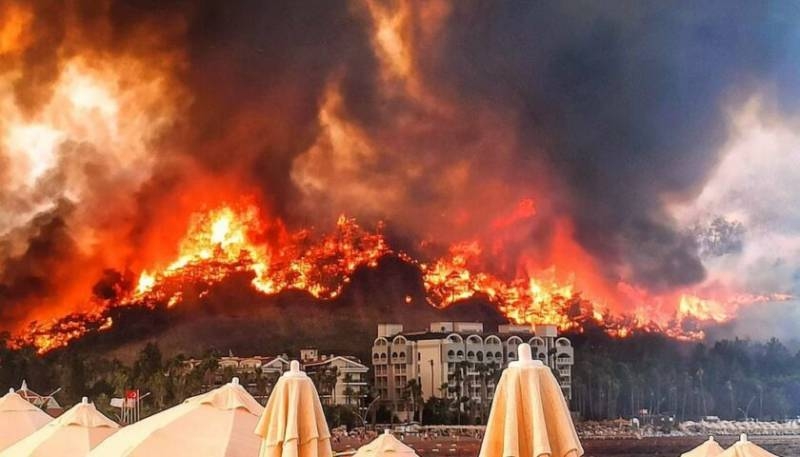 
Ситуация с пожарами в Кемере, новости на 8 августа                