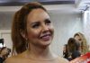 В СМИ появилась информация о том, что певица Макsим пришла в сознание и молится о своем исцелении