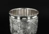 Серебряный стакан: практичный сувенир